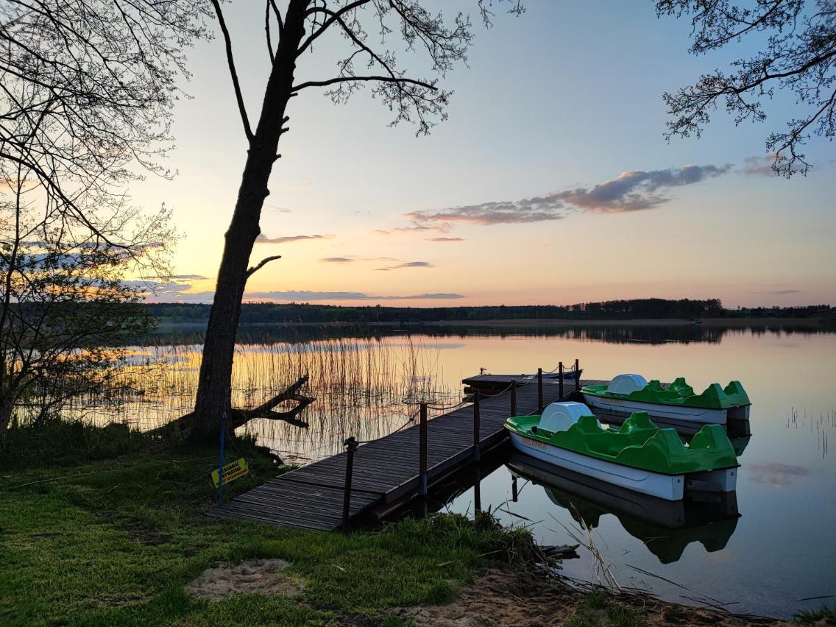 Siedlisko Nr 4A Nad Jeziorem Skarlinskim, Jezioro, Mazury, Domki Letniskowe Kurzetnik Exteriér fotografie